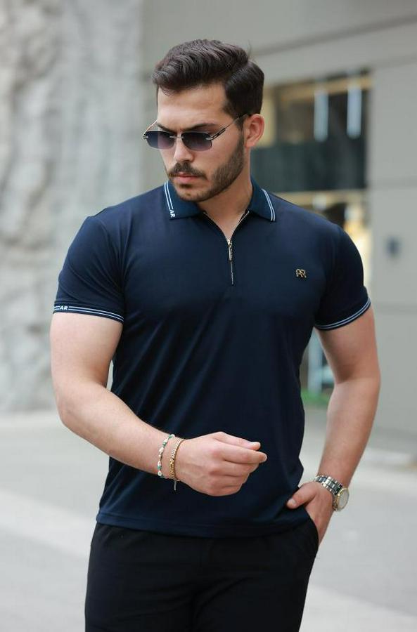 Yaka Ve Kolları Çizgi Detaylı Fermuar Yakalı Kısa Kollu Tişört