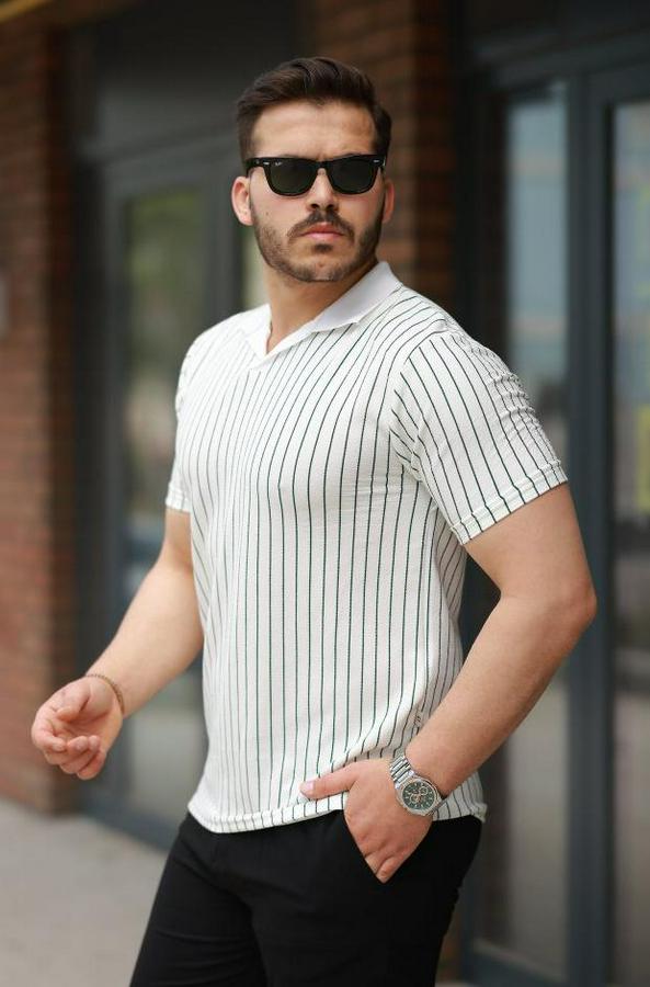 Yakalı Çizgi Desenli Kısa Kollu Tişört