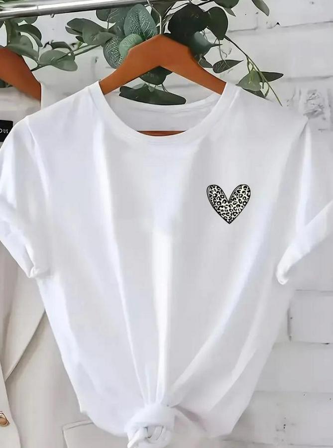 Kadınlar Için Şık Leopar Kalp Baskılı Günlük Tişört