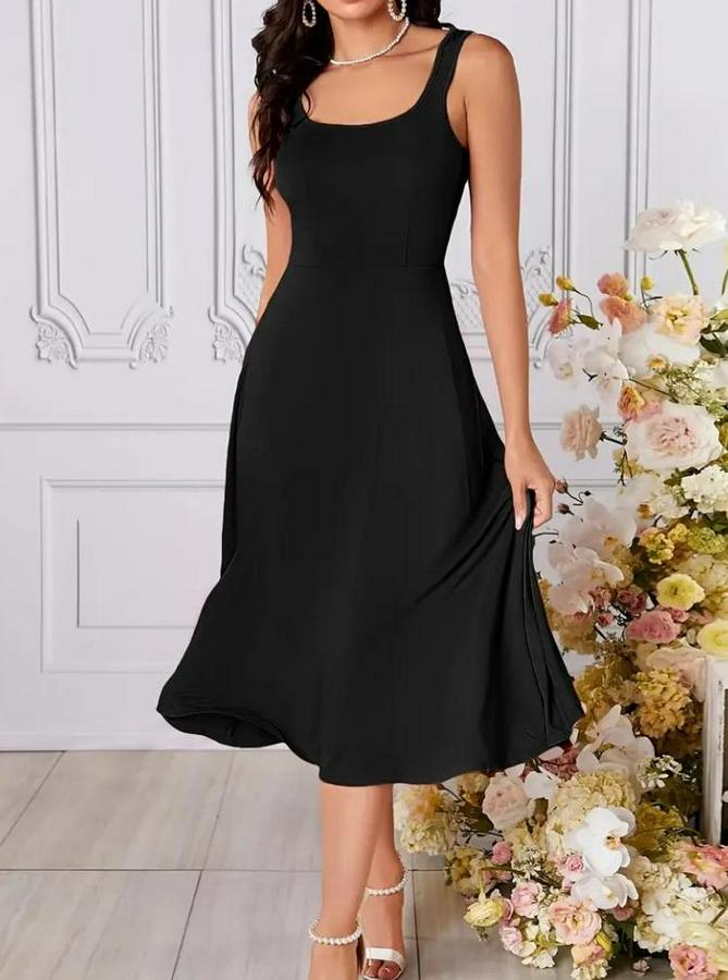 Askılı Geometrik Yakalı Geniş Kesim Detaylı Ithal Krep Elbise