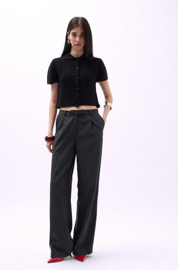 Bebe Yaka Düğmeli Bluz