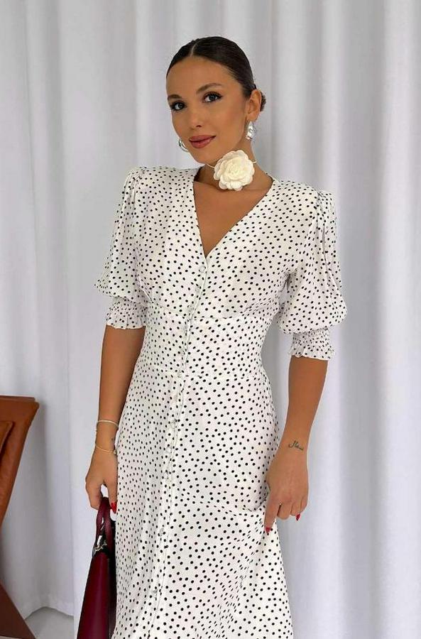 Beyaz Arka Ve Bel Ucu Gipeli Elbise