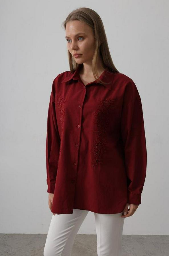 Boncuk Nakış Detaylı Uzun Gömlek