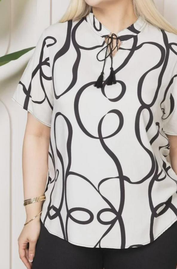 Desenli Püsküllü Viskon Bluz Bebe Yaka Kısa Kollu Big Size Rahat Kesim