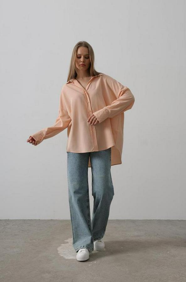 Geniş Manşet Detaylı Gömlek