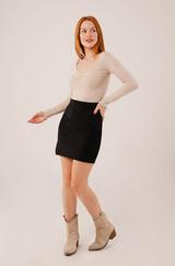 Geniş Yaka Krem Basic Body Bluz
