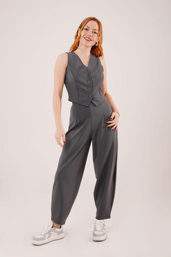 Havuç Kesim Gri Pantolon