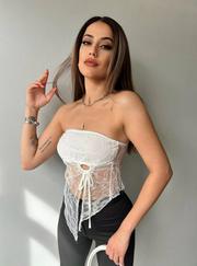 Göğüs Ve Sırt Dekolteli Transparan Dantel Detay Bluz