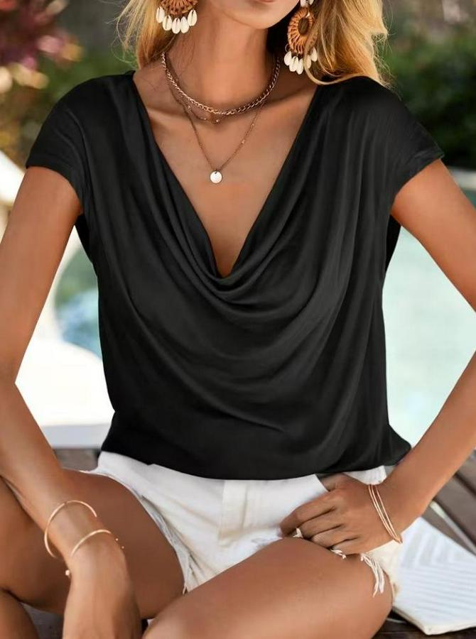 Kısa Kollu Degaje Yakalı Viskon Bluz