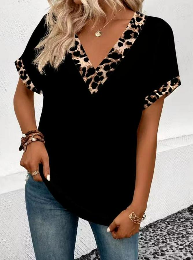 Kısa Kollu V Leopar Yakalı Viskon Bluz