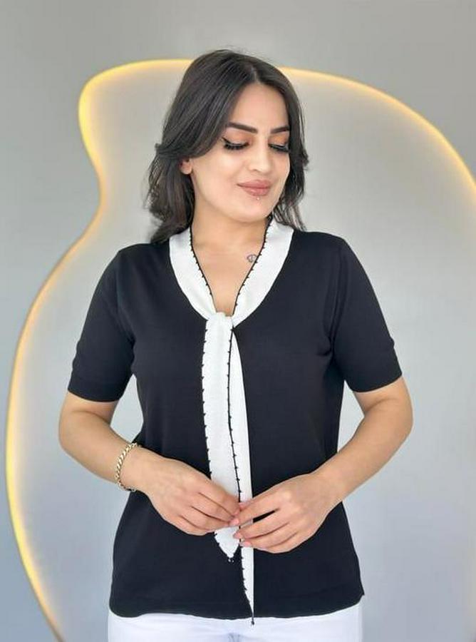 Kısa Kollu V Yaka Fular Detay Merserize Triko Bbluz