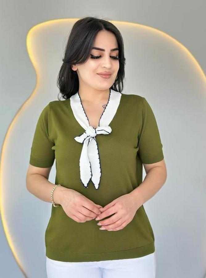 Kısa Kollu V Yaka Fular Detay Merserize Triko Bbluz