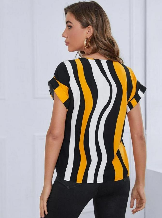 Kısa Yarasa Kol Bisiklet Yaka Süprem Bluz