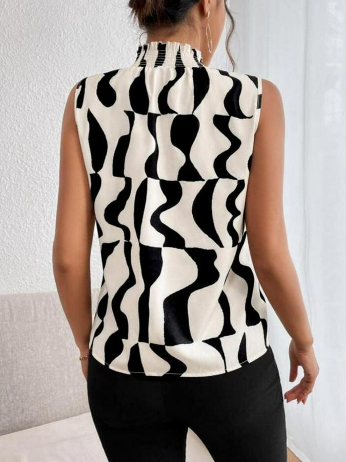 Kolsuz Balıkçı Yaka Desenli Süprem Bluz