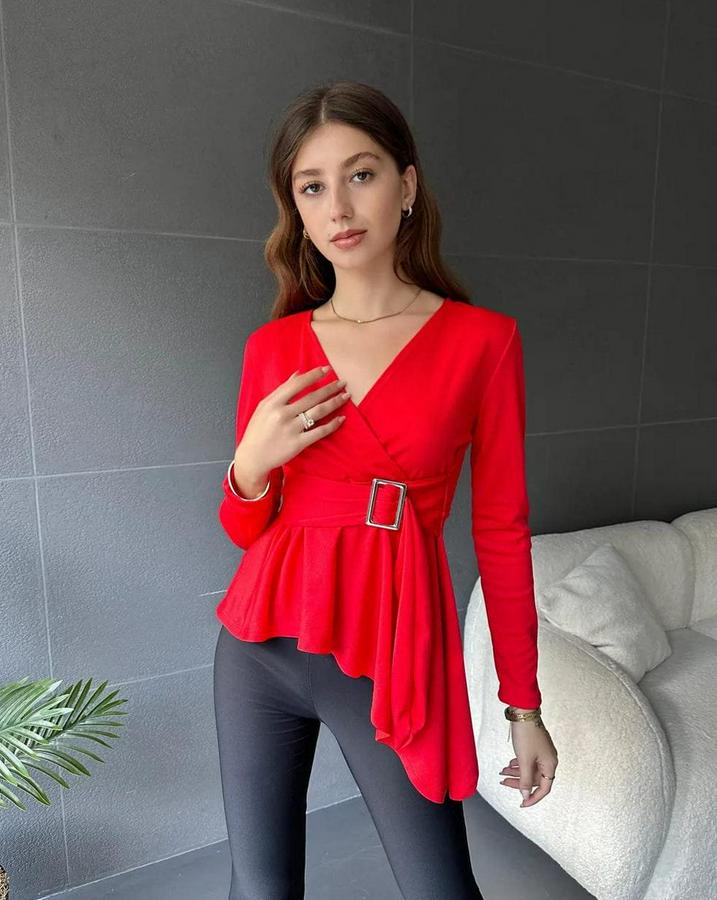 Kruvaze Yaka Kemer Detay Asimetrik Kesim Bluz