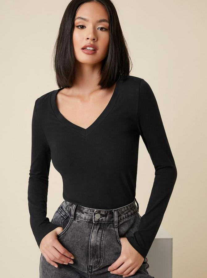 Siyah V Yaka Uzun Kollu Bluz