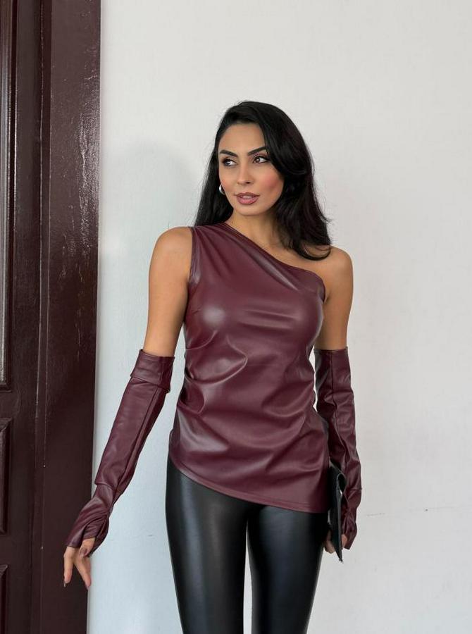 Tek Omuz Eldiven Detay Deri Bluz