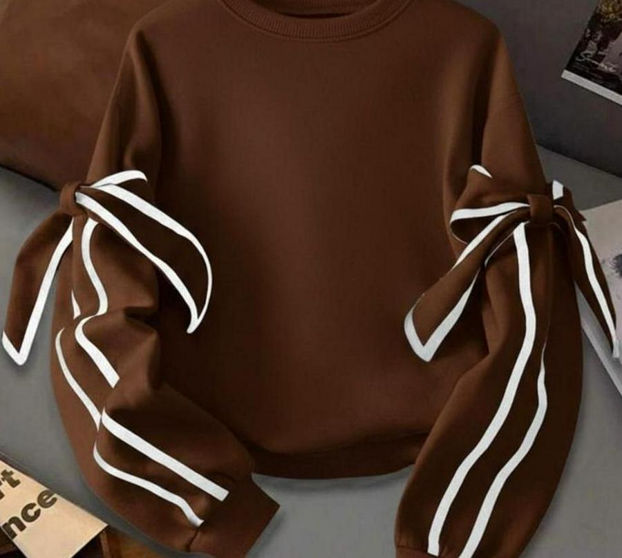 Uzun Kollu Ara Biye Ve Fiyonk Detay Bluz