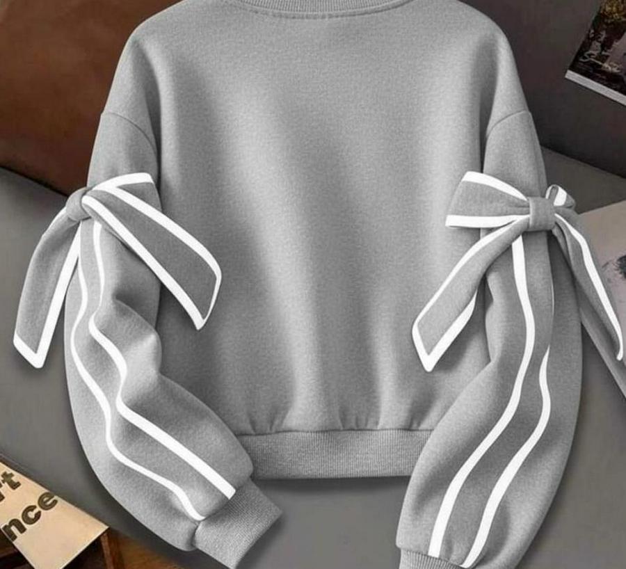 Uzun Kollu Ara Biye Ve Fiyonk Detay Bluz