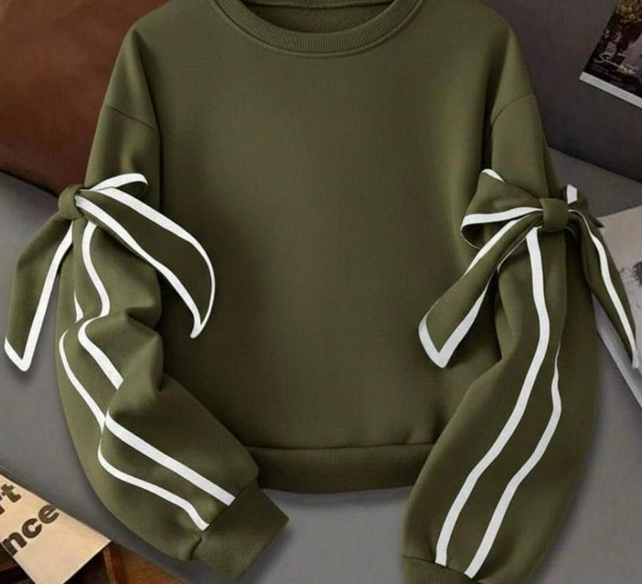 Uzun Kollu Ara Biye Ve Fiyonk Detay Bluz