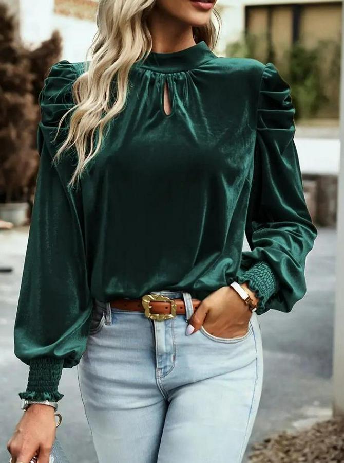 Uzun Kollu Balıkçı Yaka Damla Detaylı Kadife Bluz