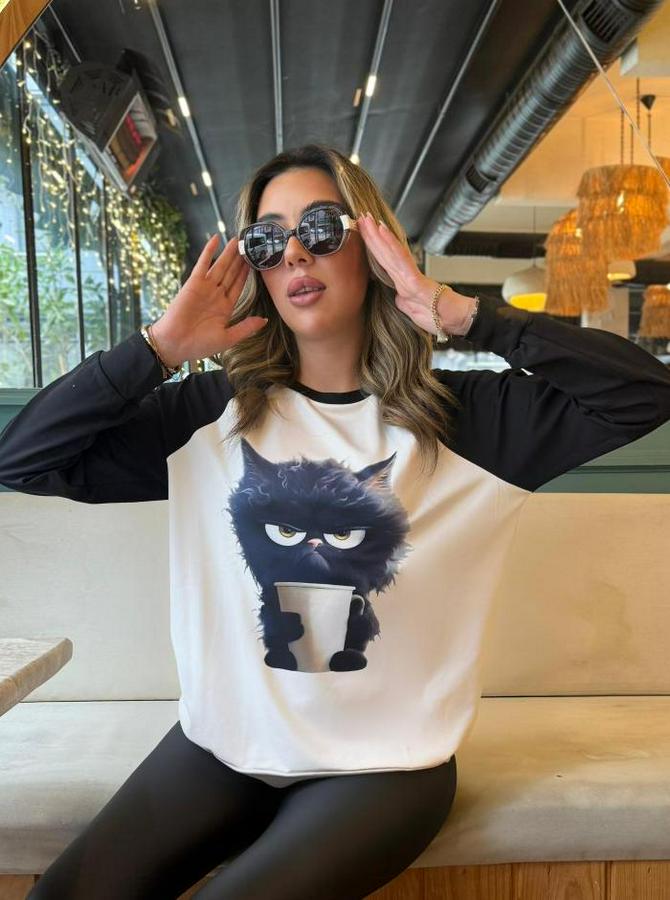 Uzun Kollu Bisiklet Yaka Kedi Baskılı Şardonlu Dalgıç Bluz
