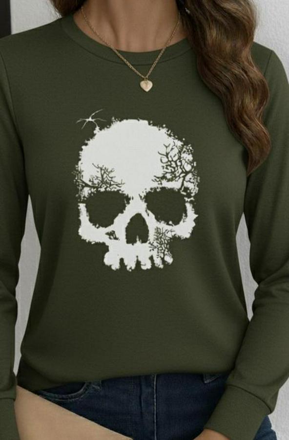 Uzun Kollu Bisiklet Yaka Kurukafa Desenli Viskon Bluz