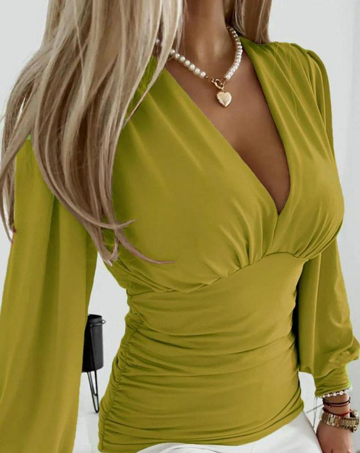 Uzun Kollu Derin V Yakalı Önden Büzgülü Sandy Bluz