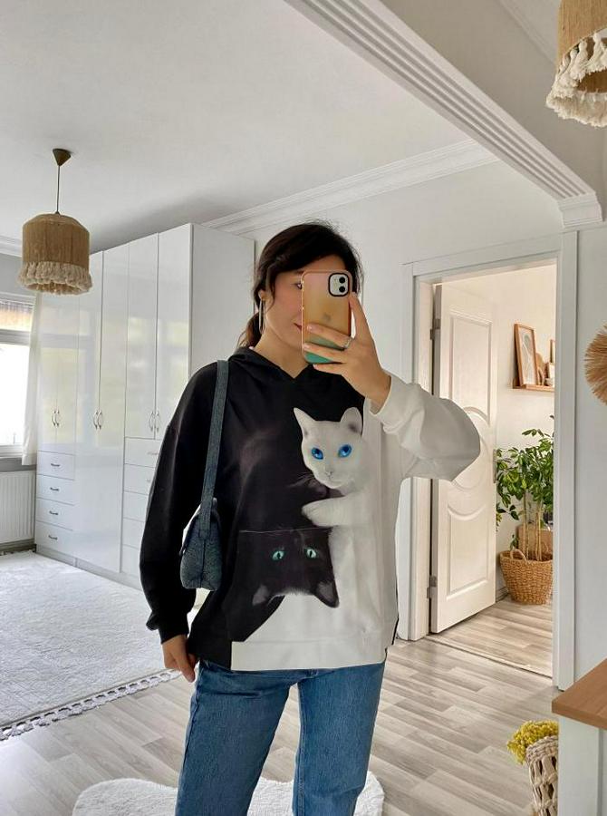 Uzun Kollu Kapşonlu Bağcıklı Kedi Desenli Şardonlu Dalgıç Bluz