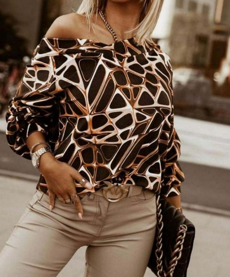 Uzun Kollu V Yaka Düşük Omuz Geometrik Desen Şardonlu Dalgıç Bluz