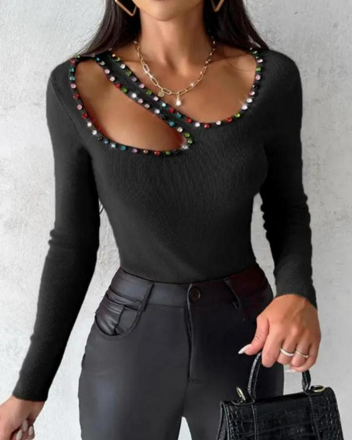 Uzun Kollu Yaka Taş Ve Dekolte Detay Kaşkorse Bluz