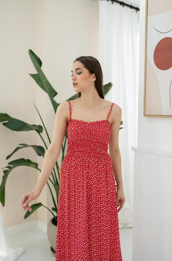 Kırmızı Eteği Fırfırlı Elbise