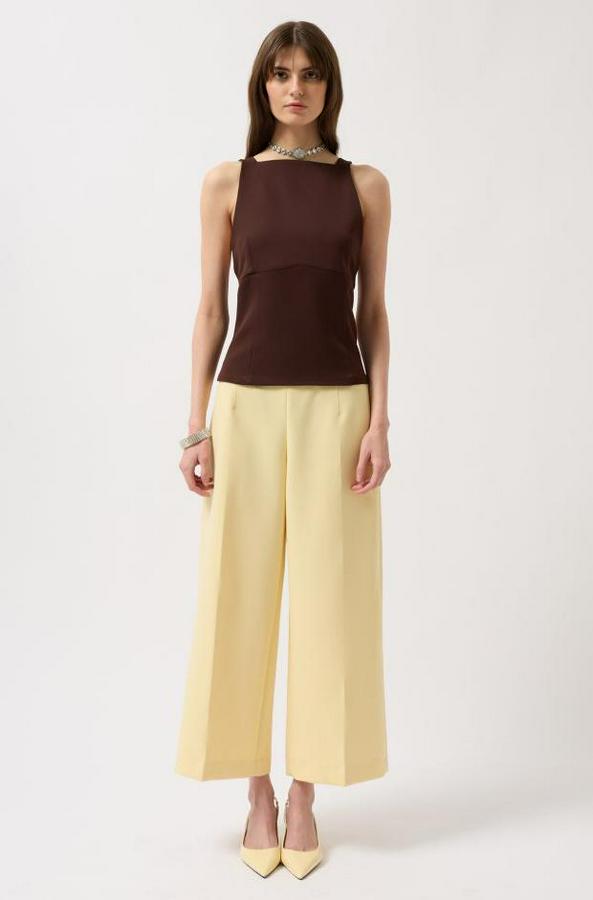 Sırt Kurdele Detay Bluz