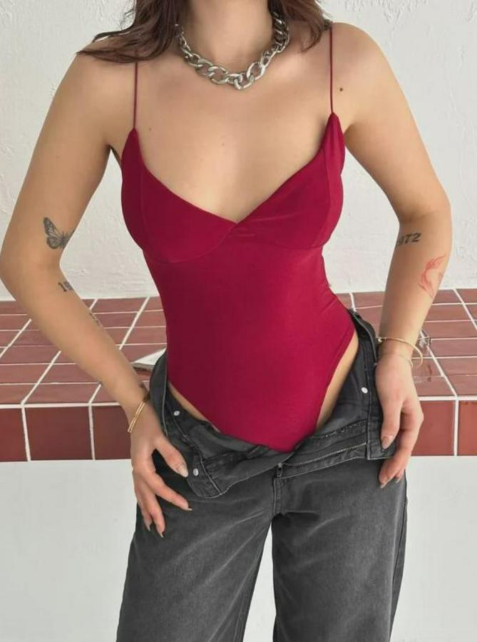 Derin Dekolte Askılı Body Sırt Dekolteli Şık Kolsuz Yazlık Bodysuit