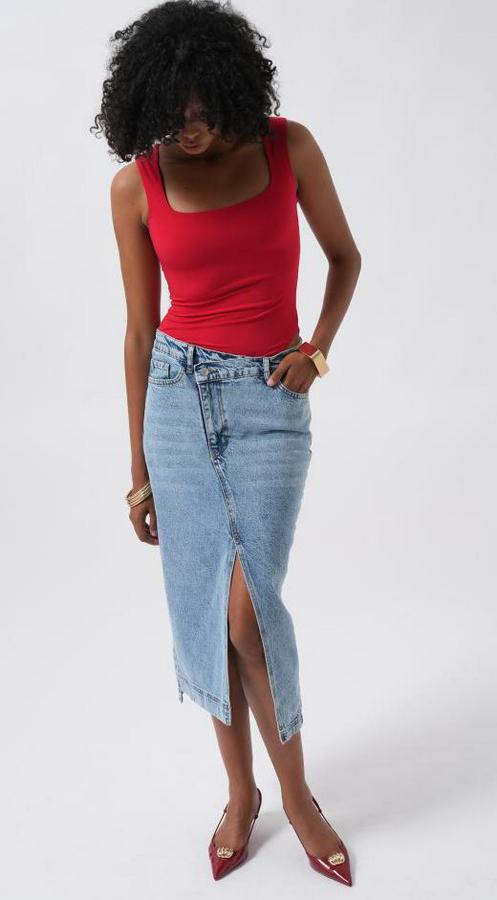 Kare Yaka Kalın Askılı Bodysuit