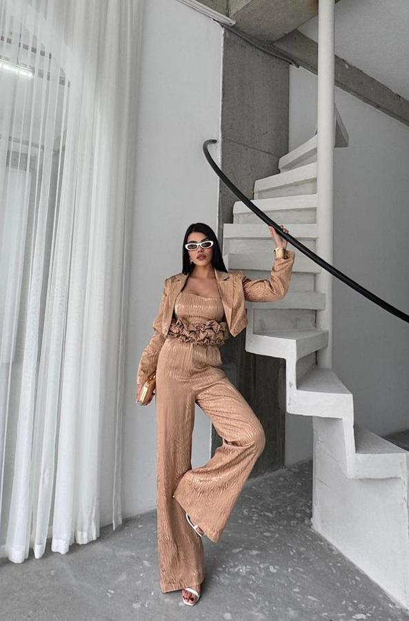 Jakarli Bluzu Tasarim Detayli Ceket-Pantolon-Bluz 3 Lü Takim