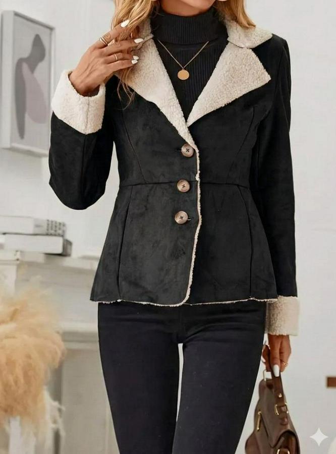 Uzun Kollu Önden Düğmeli Cep Detaylı Kısa Süet Ceket