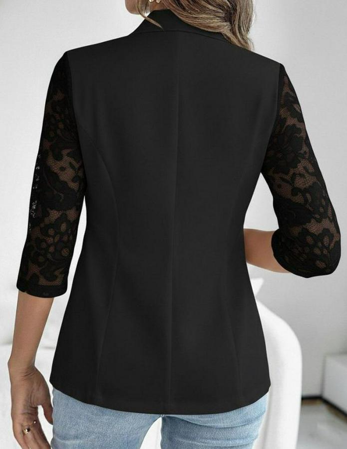 Uzun Kollu Truvakar Kol Önden Düğmeli Cepli Dantelli Atlas Ceket
