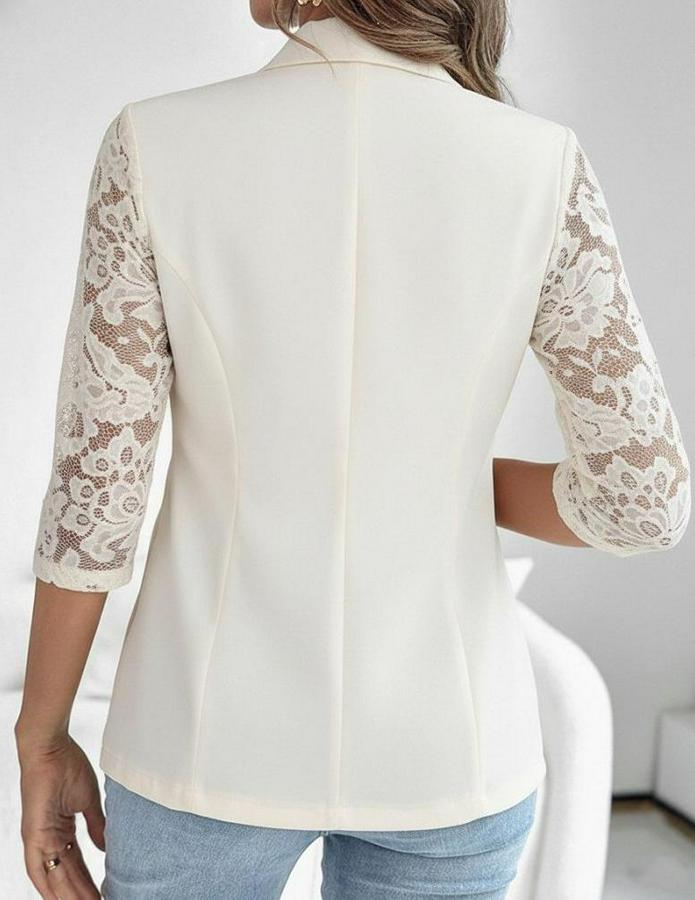 Uzun Kollu Truvakar Kol Önden Düğmeli Cepli Dantelli Atlas Ceket