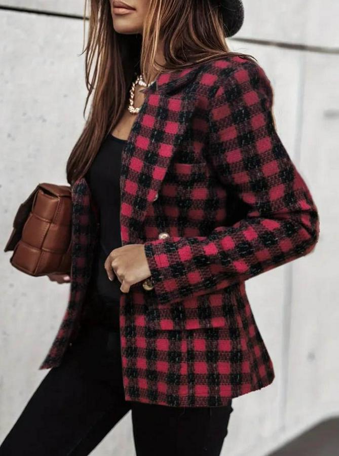 Uzun Kollu Yakalı Kare Desenli Ekoseli Düğmeli Ceket