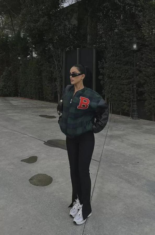 Pötikare Desen Nakışlı Kolej Ceket