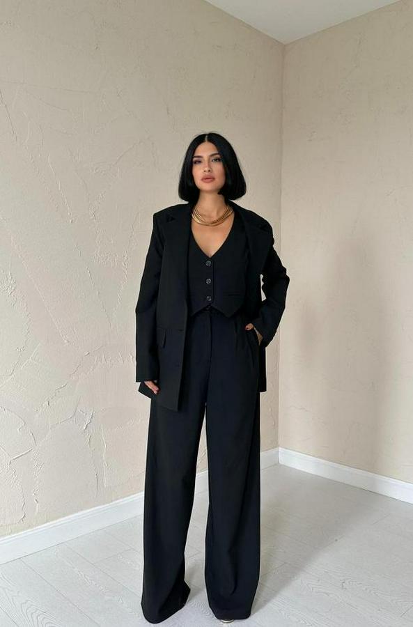 Siyah Klas Ceket Ve Yelek Ve Pantolon Takım