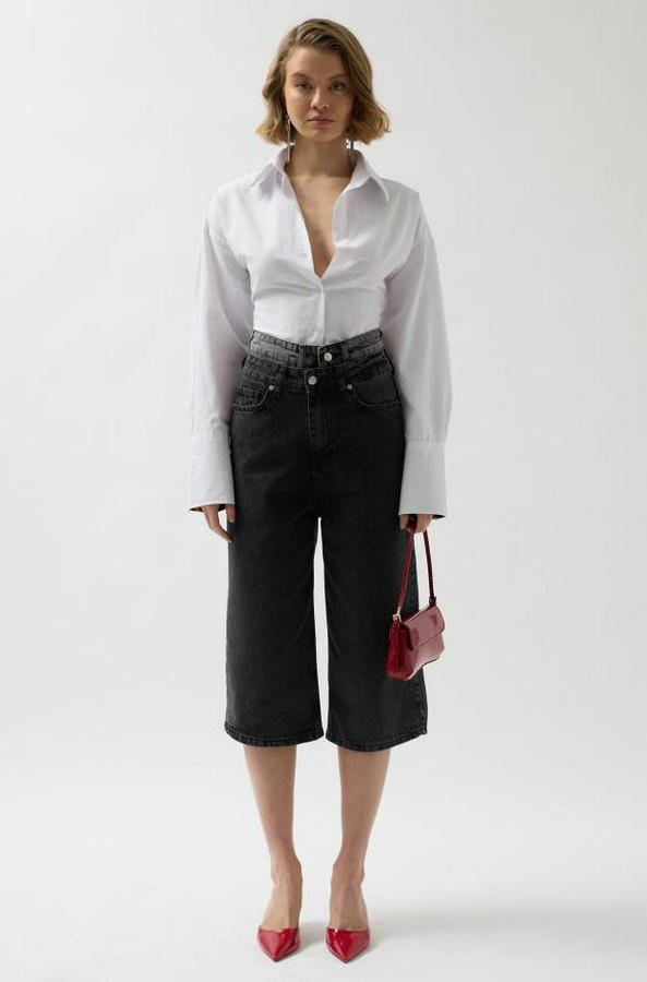 Çift Kemerli Bermuda Denim Şort