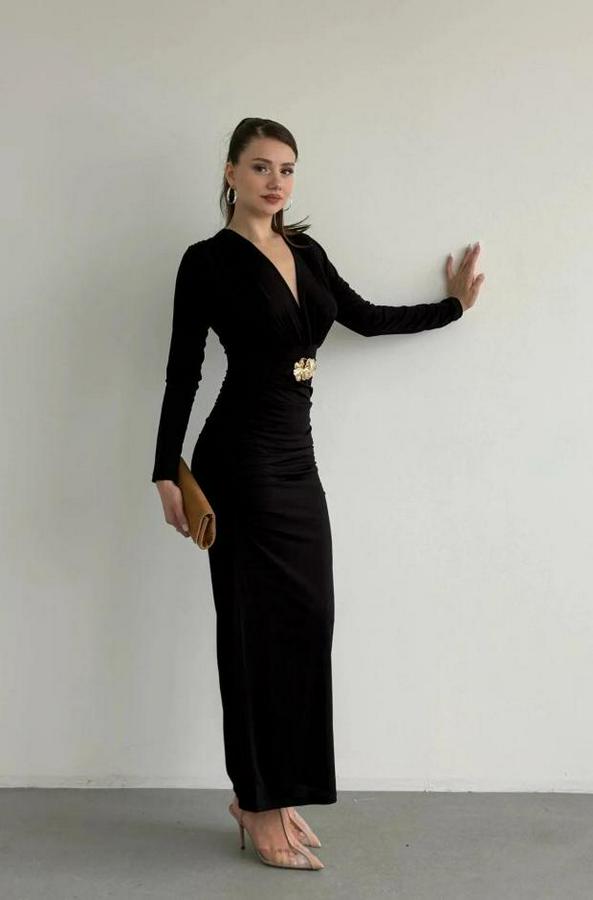 Aksesuarlı Kemerli Drapeli Uzun Elbise