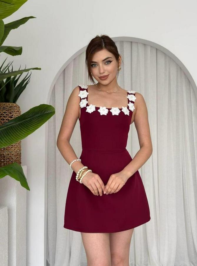 Alyosa Çiçek Detaylı Elbise