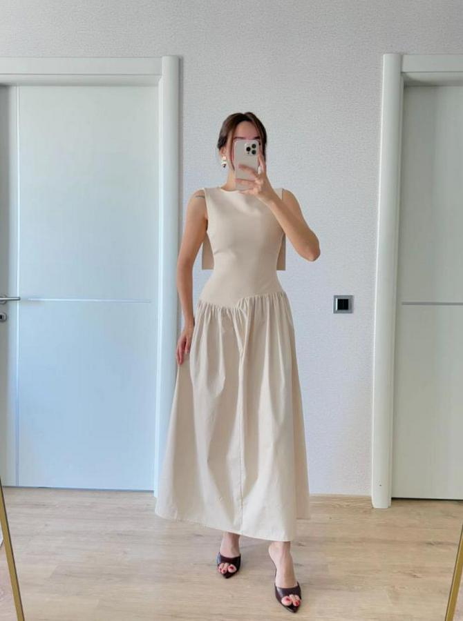 Arkası Kanatlı Uzun Elbise- Bej