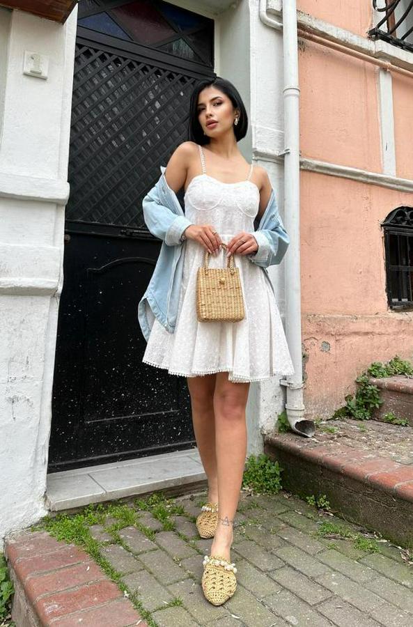 Beyaz Askılı Fisto Mini Elbise