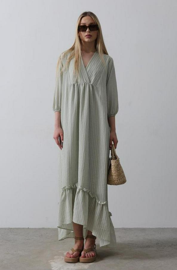 Çizgili Oversize V Yaka Elbise