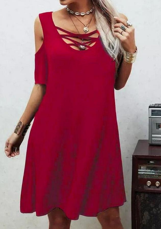 Dekolteli Bağcık Detay Viskon Kumaş Elbise