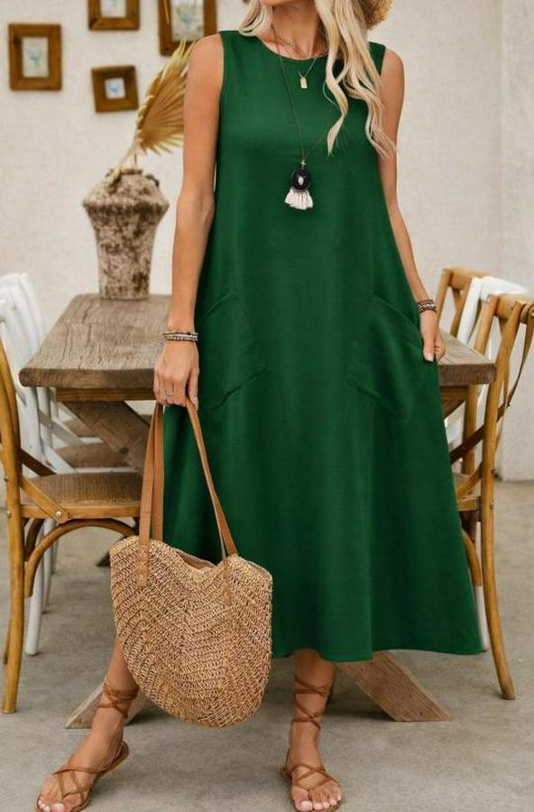 Askılı Yuvarlak Yakalı Kıloş Cepli Uzun Elbise